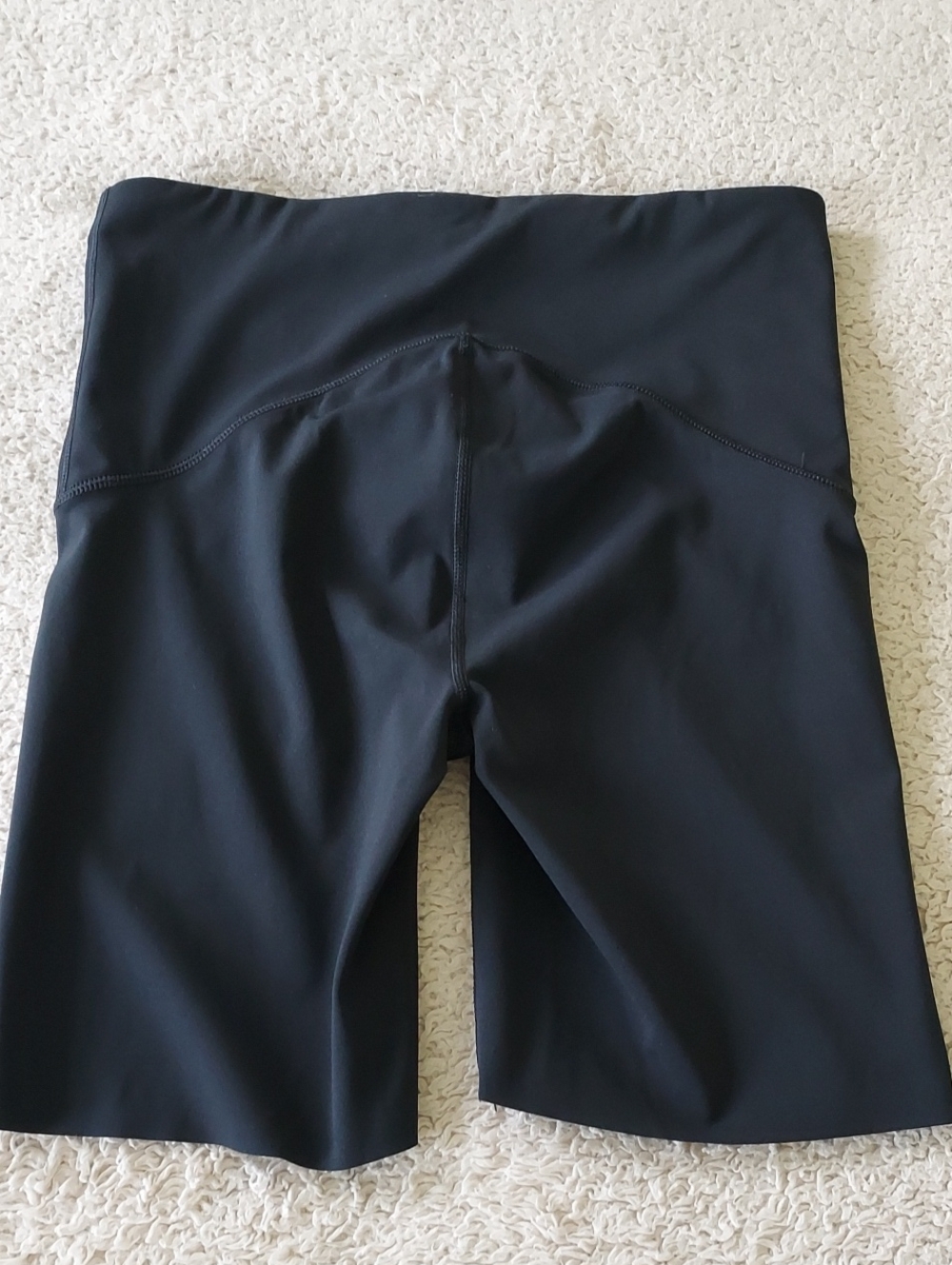 EUC SPANX booty boost shorts - Picture 3 of 3